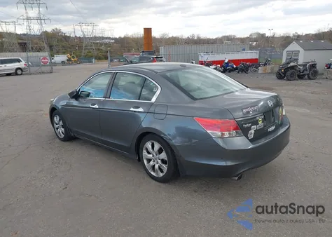 2010 Honda Accord 3.5 Ex-L from USA, damaged, VIN 1HGCP3F81AA017815